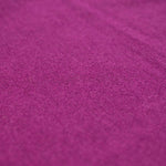 Nahaufnahme Textil Alpaka Schal in Farbe purpur