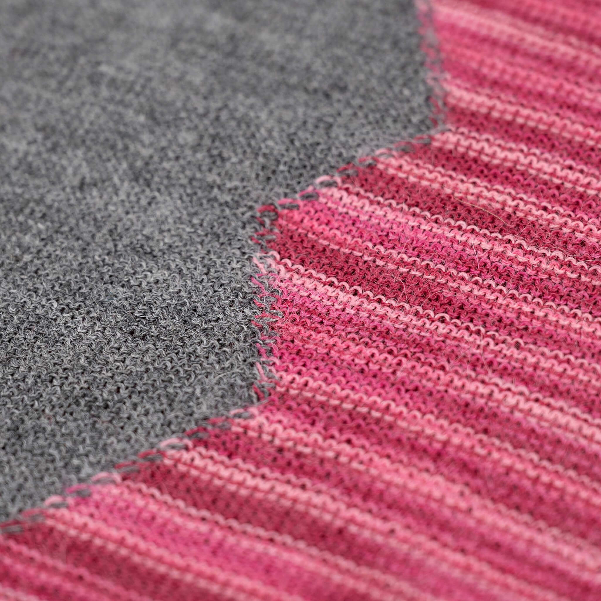 Alpaka Schal für Damen und Herren von Alpakin Berge von Peru in pink Textil