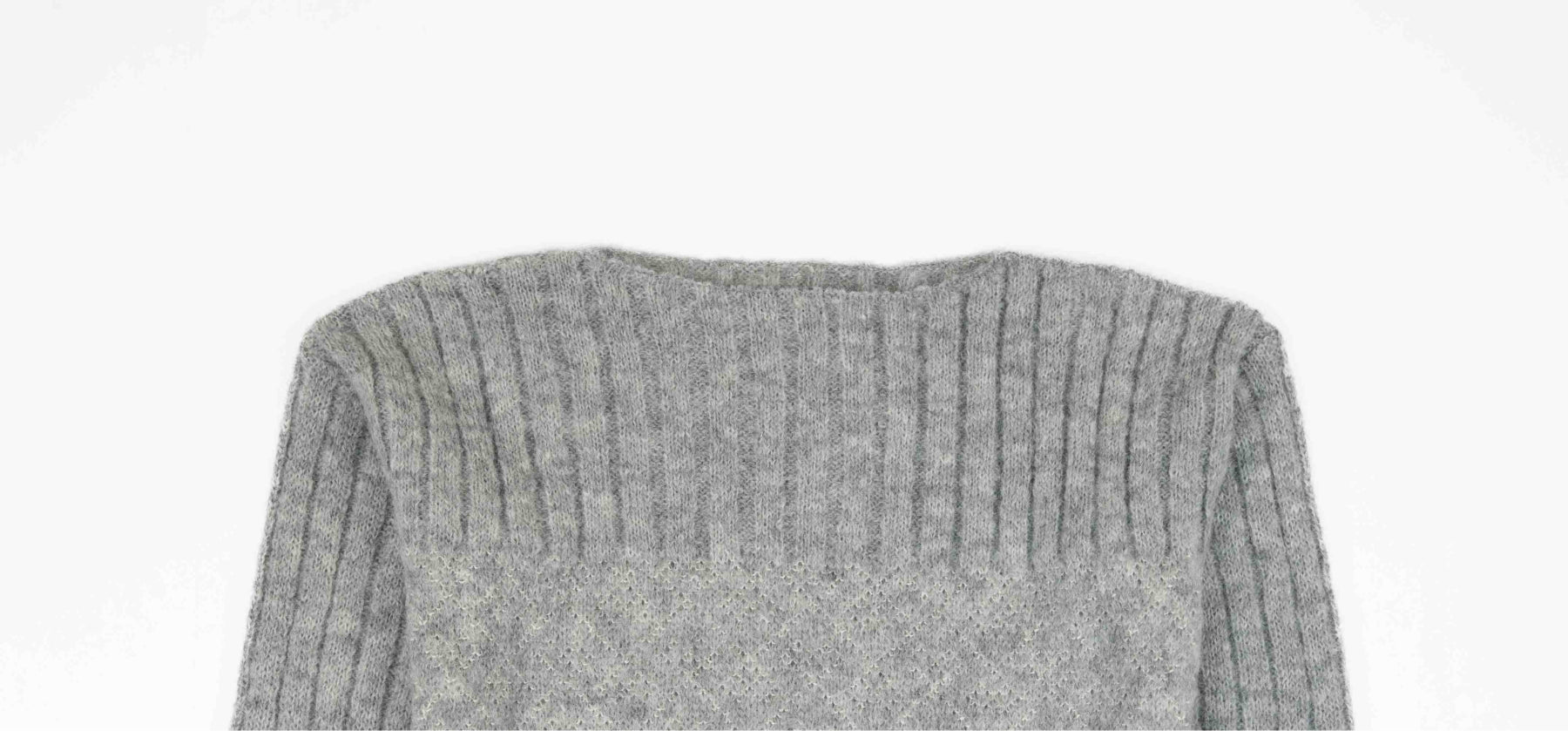 ANDES Alpaka Wollpullover für Damen von Alpakin in hellgrau Schnitt