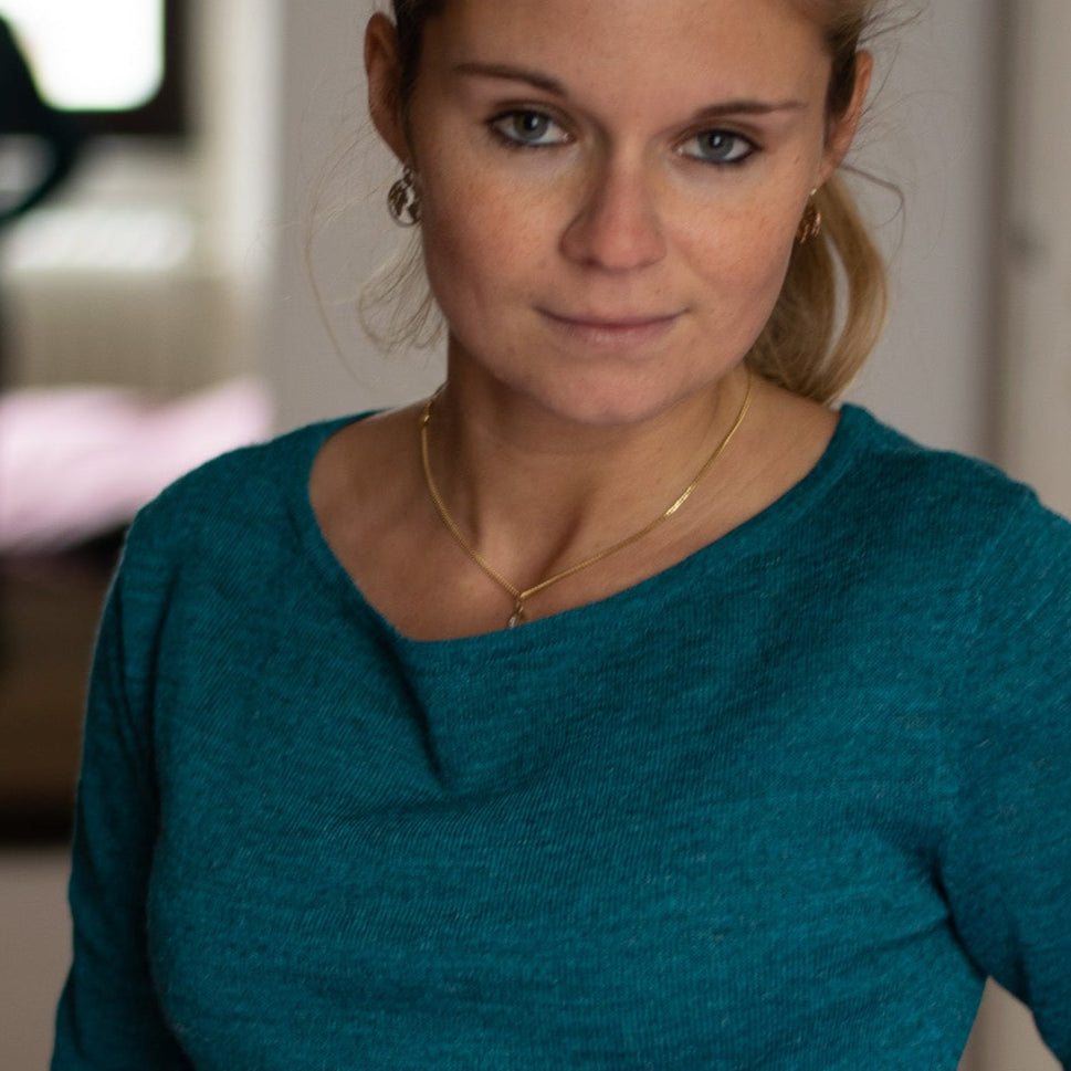 Portraitaufnahme der Alpakin Gründerin Carolin Rebhan