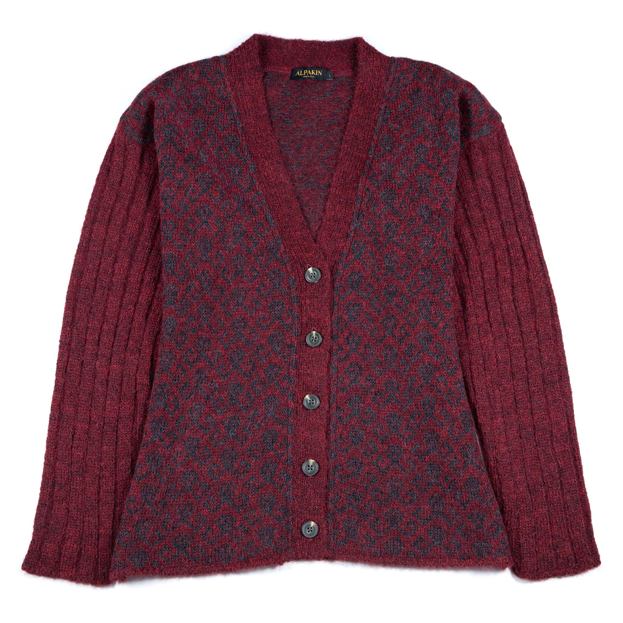 Alpaka Strickmantel Yurac für Damen in elegantem weinrot – Frontalansicht