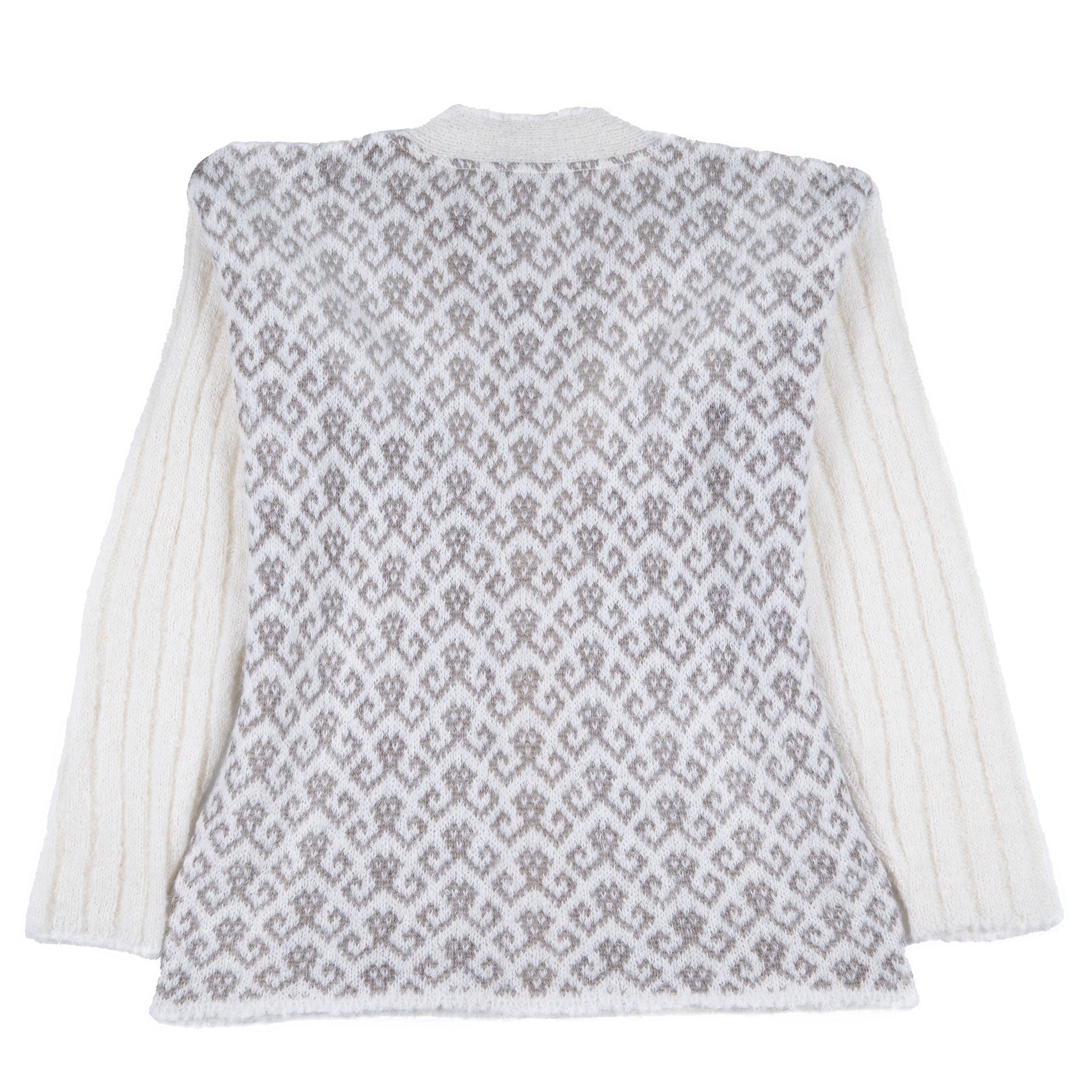 Rückansicht des Yurac Alpaka Strickmantels für Damen in weiß